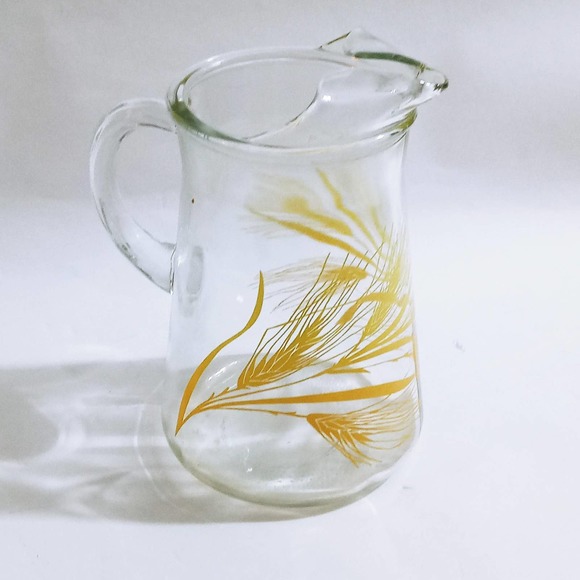 Vintage Golden Wheat Pitcher Orange Yellow Heavy Glass (shelf) - Picture 6 of 6